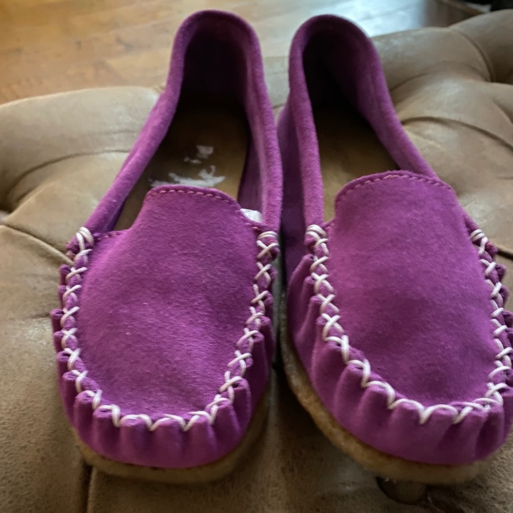BearPaw slip on shoes